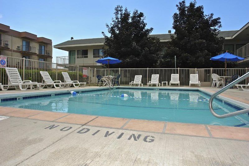 Motel 6-Medford, Or Zewnętrze zdjęcie
